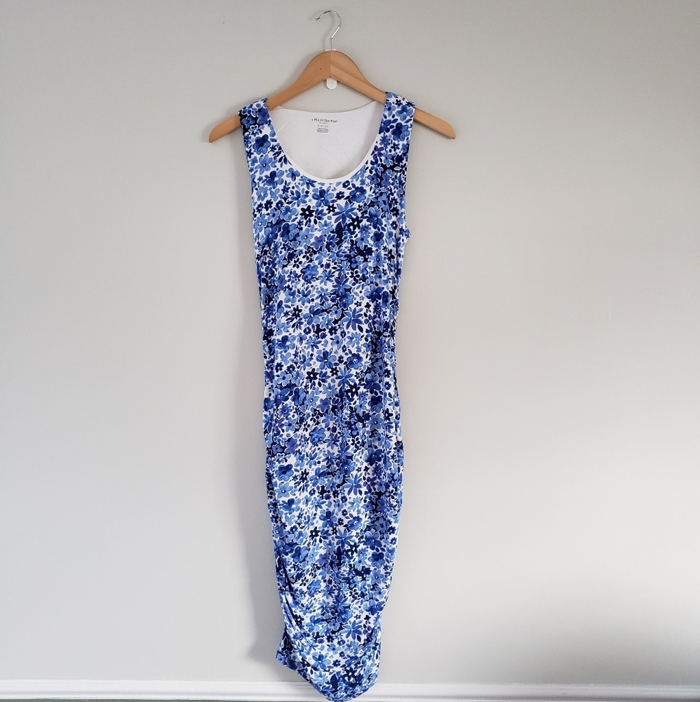 A Pea in the Pod Maternity Dress